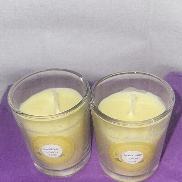 Scented Candle Set in Glass Holders - Picture 2 of 2